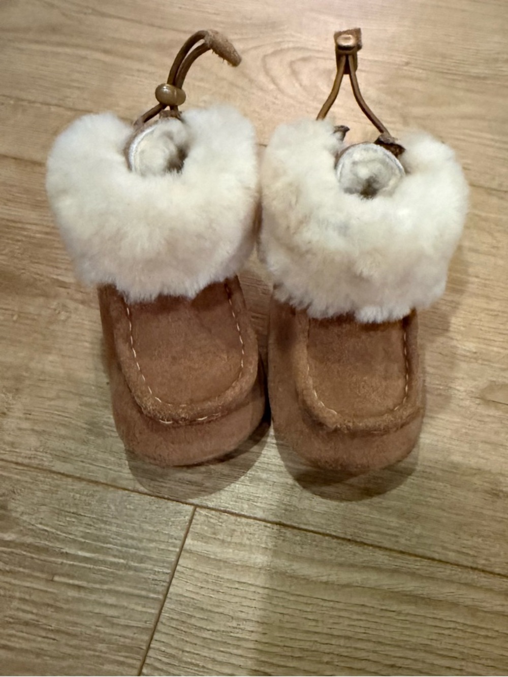 UGG Baby Booties Shearling Lined Chestnut Infant Boots Size XS